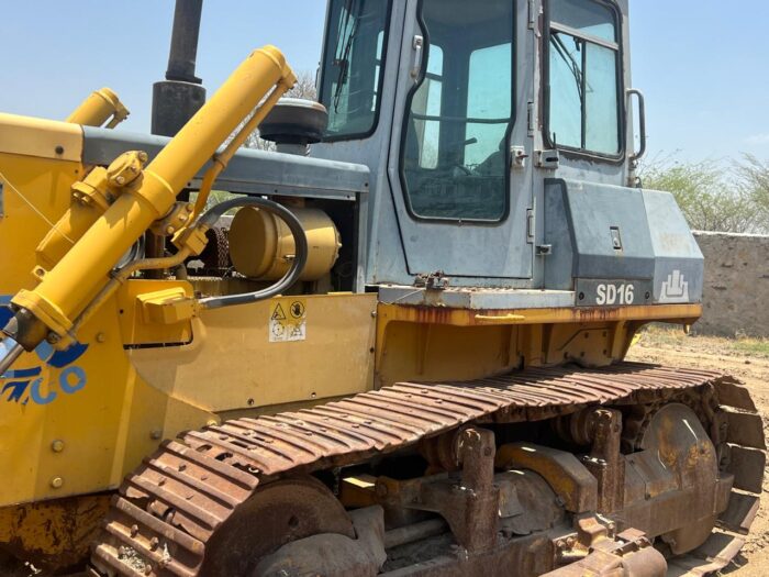 Used Bulldozer for sale 2