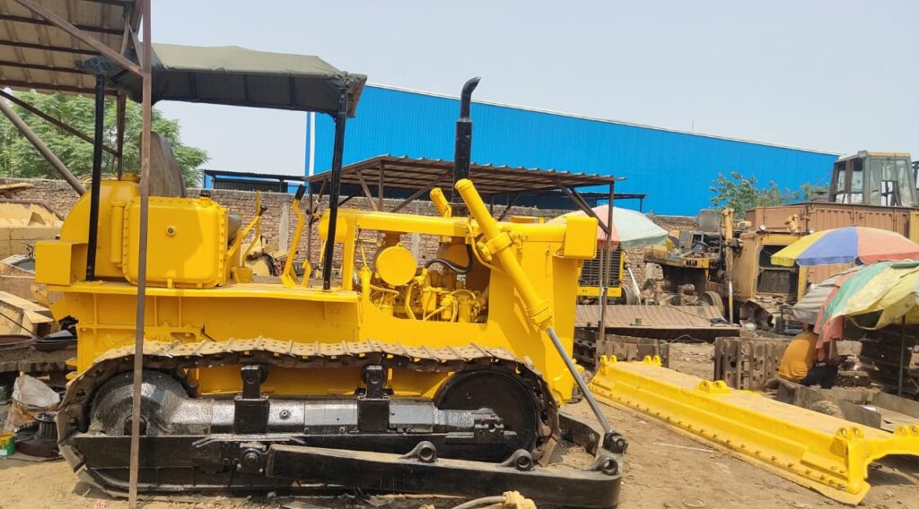 Used/ Refurbished Bulldozers